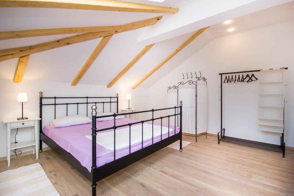 Apartment Barbina Kastelina Sveti Juraj Zimmer foto