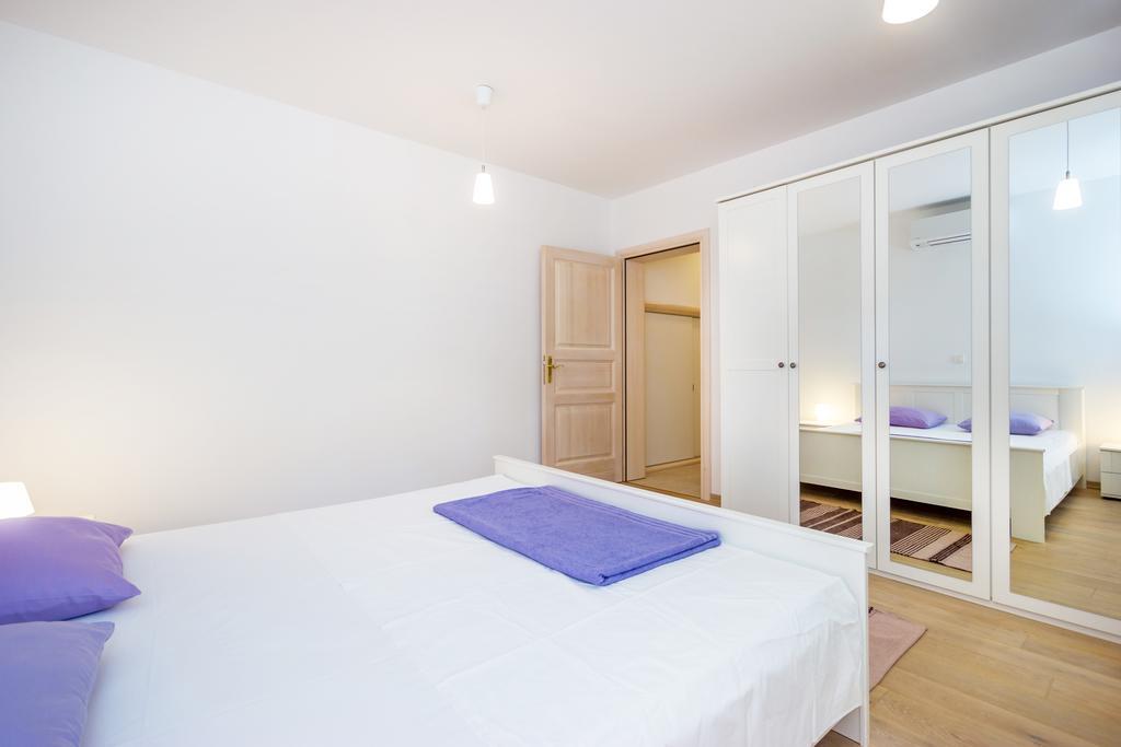 Apartment Barbina Kastelina Sveti Juraj Zimmer foto